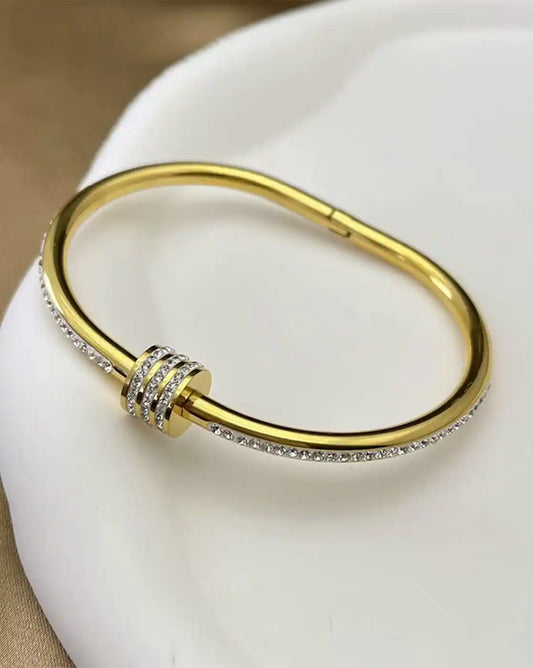 Elara Bangle